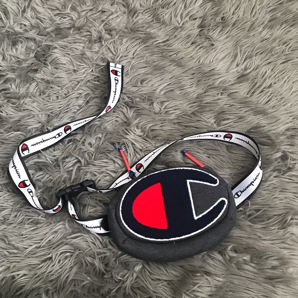 Unisex Champion fanny / shoulder pack